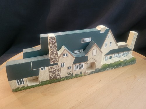 Vintage sheila shelf sitter - shelf,